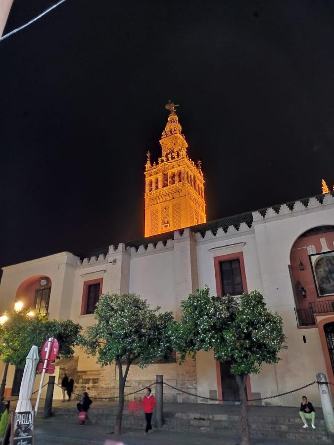 Living Triana House Apartment Seville Exterior photo